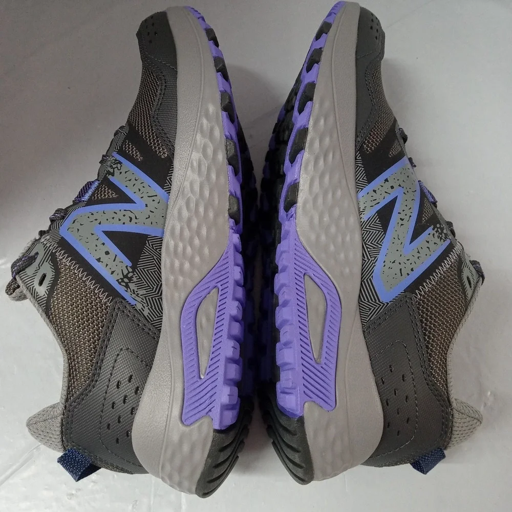 New Balance 410v8 Shoes Women's Size 7 Grey Blue Trail Running Sneakers WT410LQ8